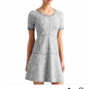 Athleta Women's Grey Fitted En Route Skater Zip Up Dress Short Sleeve SZ Medium